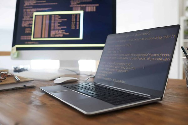 Agence de développement informatique et mobile Aquilapp à Nantes : Services et avantages